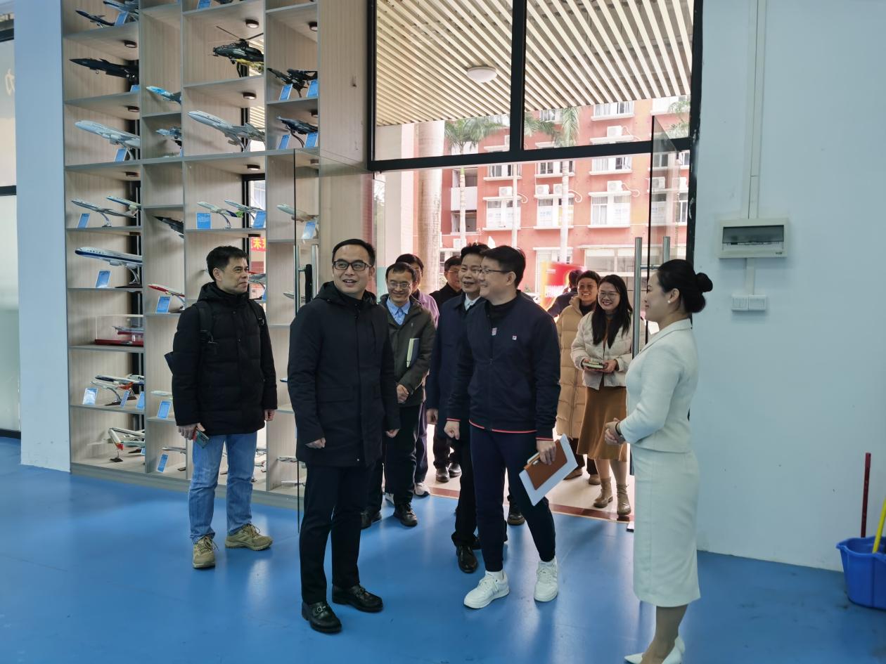 说明: 2f63463b942161e673d1373b8c39abf