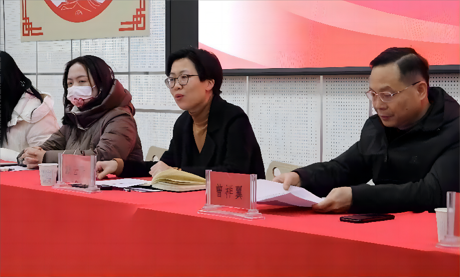 图:欧云开讲话 图:欧云开讲话