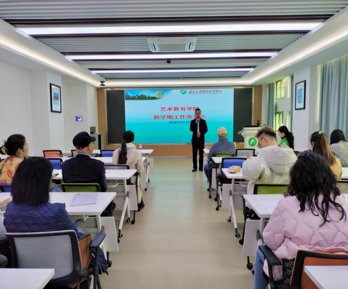 85e41b29f2cb434979e46ec5e3be9db