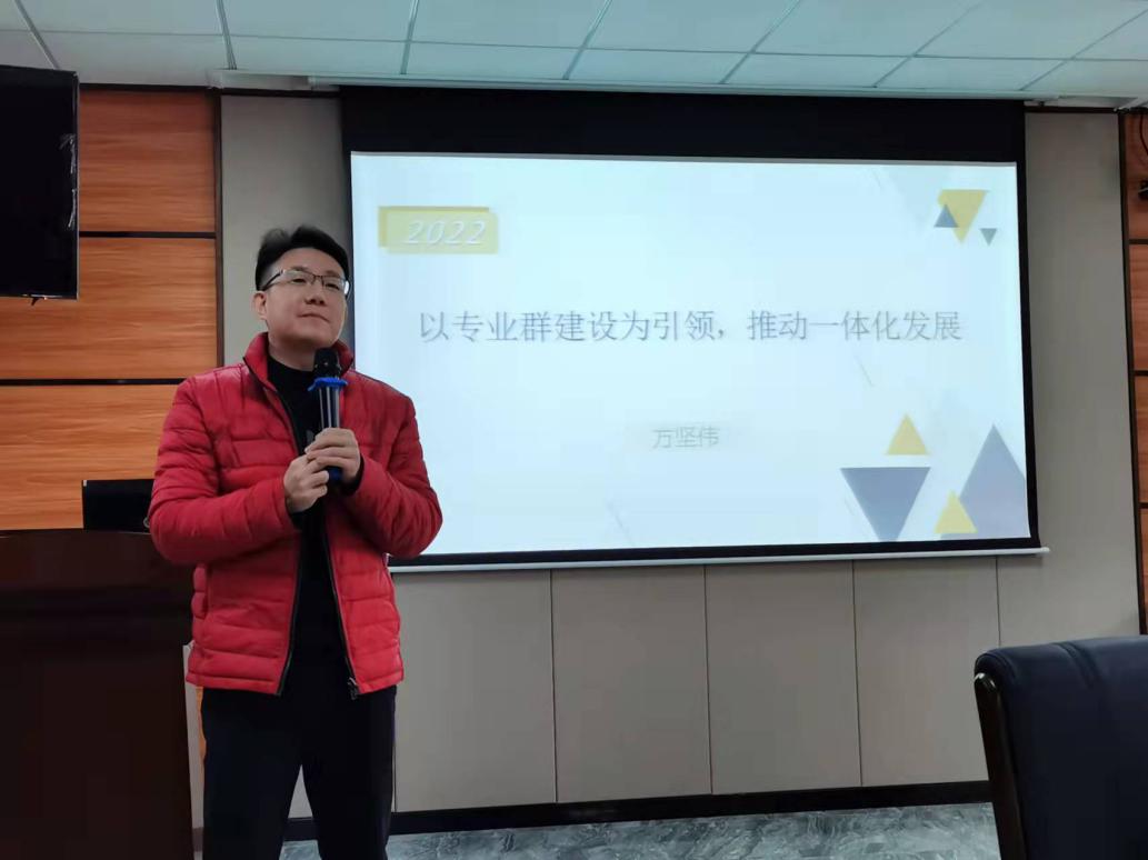 c8de7d8022f18a48a289d6493662c57